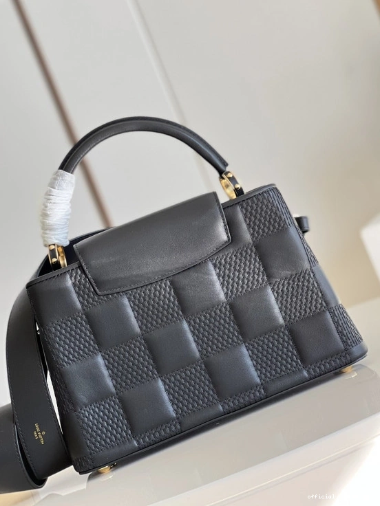 Official oldcobbler CAPUCINES VUITTON LOUIS MM 0722